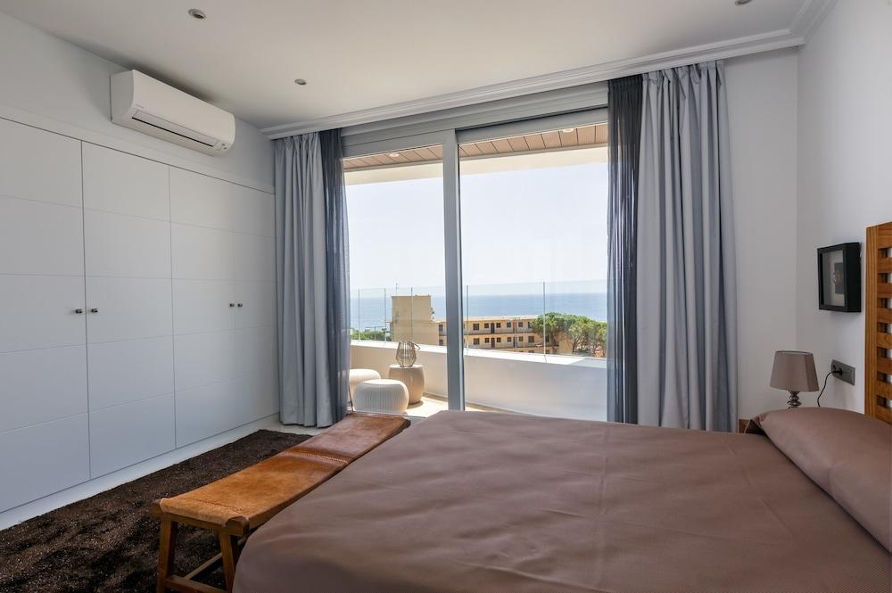 Cap Roig & By Brava Castell-Platja d’Aro