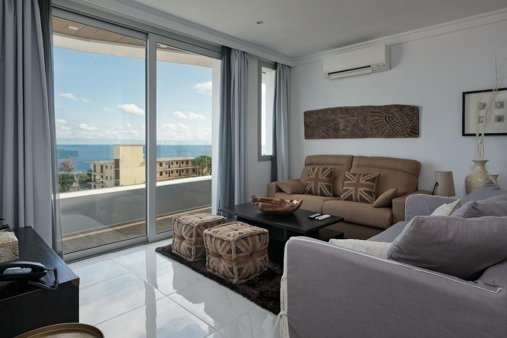Cap Roig & By Brava Castell-Platja d’Aro